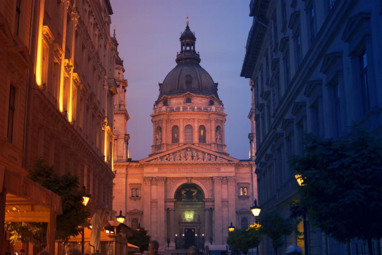 Gabi'S Central Broadway Nest @ Nagymezo Str Budapesta Exterior foto